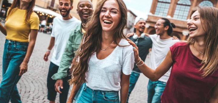 Gruppe von Freunden in Berlin